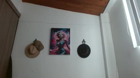 Crystal Blaze online show from March 15, 5:59 pm