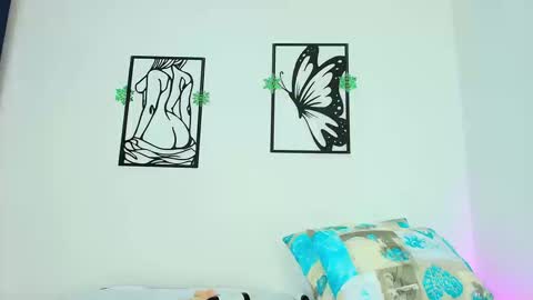 crystal_vane online show from March 19, 11:31 pm