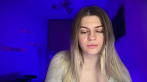 crystalblush01 online show from April 12, 3:04 pm