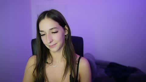 Crystalbrunette18 online show from May 14, 8:03 pm