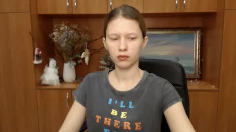 Stella online show from February 9, 7:27 am