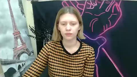 Stella online show from January 9, 7:10 am