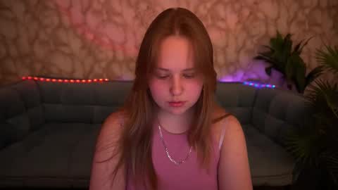Snapshot of crystallpaws_ chatting on October 13, 7:16 pm crystallpaws_ online show from October 13, 7:16 pm