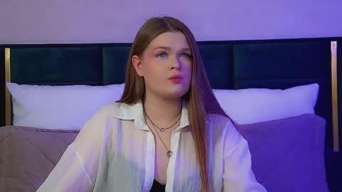 Crystal online show from November 23, 6:20 pm