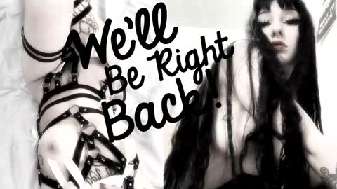 Sasha    Make me moan with patterns   good music here  online show from December 2, 2:35 am