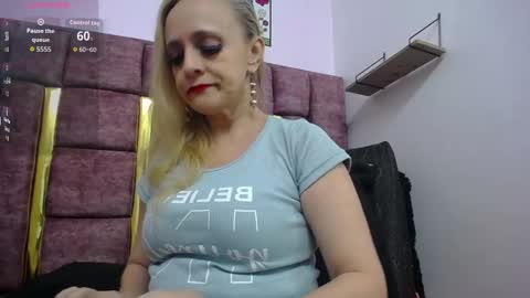 ASHLEY online show from January 10, 9:30 pm