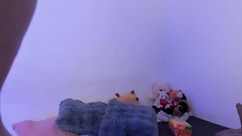 Soy Crystal online show from October 27, 1:06 pm