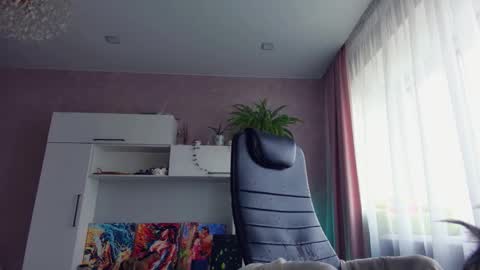 Alexia online show from October 9, 6:17 am