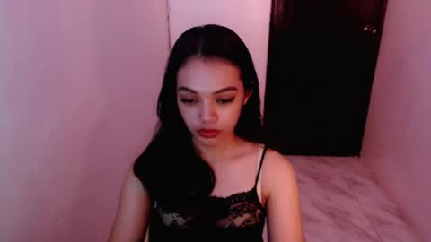 cuddlepunk_bubble online show from June 1, 7:04 pm