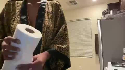 cum2charmxx online show from October 13, 6:05 am