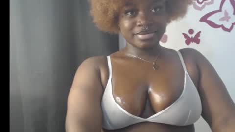 Coco sweet online show from February 19, 1:38 am