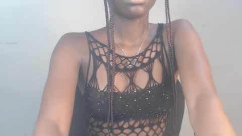 sophie online show from September 12, 8:23 am