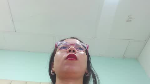 Snapshot of cumontitsxxx chatting on January 19, 11:34 am Cumontitsxxx online show from January 19, 11:34 am