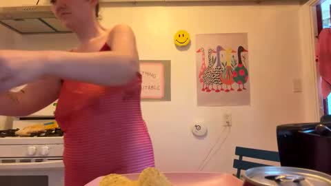 curliegirlee online show from June 5, 12:48 am