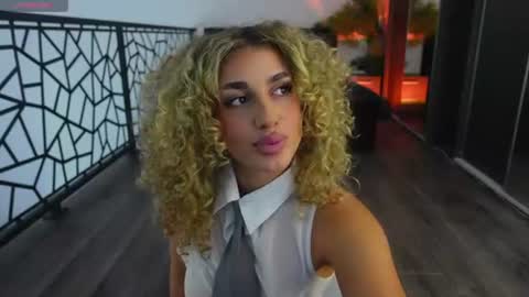Antonia online show from July 12, 6:36 am