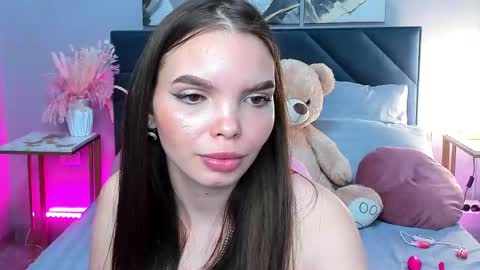 Snapshot of curvy_dynamite chatting on September 19, 2:21 am Sammy online show from September 19, 2:21 am