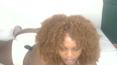 vee online show from June 25, 5:12 am