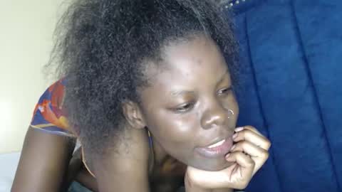 curvyjoan online show from February 18, 9:52 am