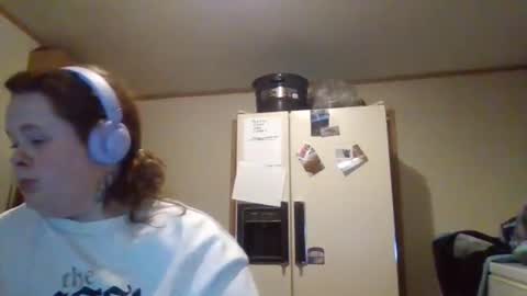 dahlia -kim online show from November 18, 4:35 am