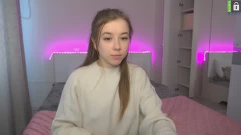 Snapshot of cute_beauty chatting on February 5, 9:46 am Amanda online show from February 5, 9:46 am