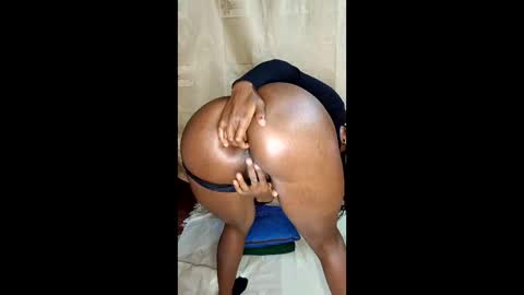 favour online show from April 4, 6:29 pm