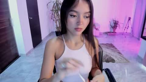 Bella Fox online show from July 2, 1:17 pm