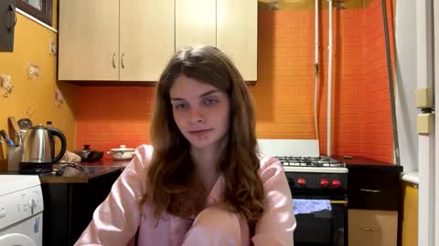 Snapshot of cute_kitte chatting on January 10, 10:04 pm cute_kitte online show from January 10, 10:04 pm