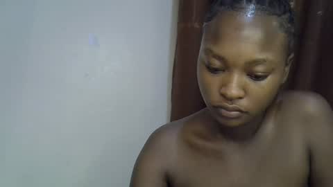 cute_melissa1 online show from June 27, 10:16 pm