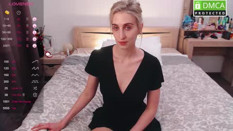 Milana online show from December 18, 2:00 pm