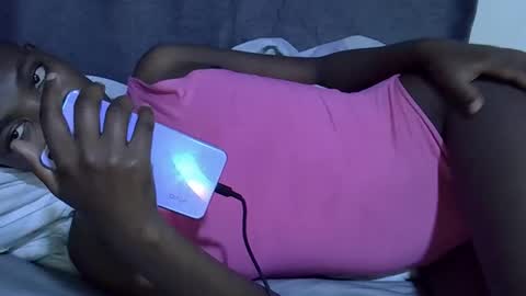 Snapshot of cute_tamara1 chatting on September 29, 6:57 pm cute_tamara1 online show from September 29, 6:57 pm