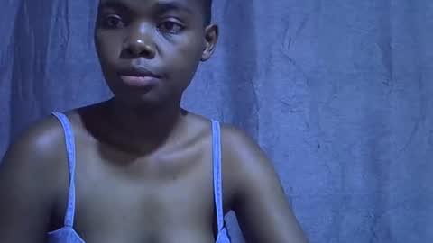 Snapshot of cute_tamara1 chatting on October 14, 5:59 pm cute_tamara1 online show from October 14, 5:59 pm