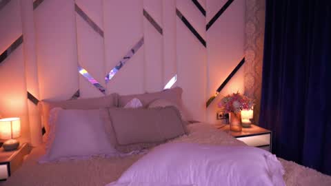 Amber online show from April 4, 12:53 am