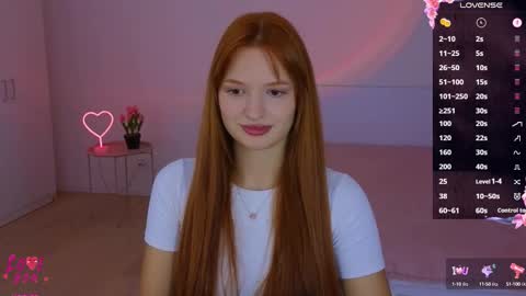 Snapshot of cuteariel7 chatting on September 19, 4:17 pm Ariel online show from September 19, 4:17 pm