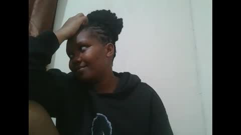 Snapshot of cuteebony2 chatting on October 17, 8:12 pm Sheila online show from October 17, 8:12 pm