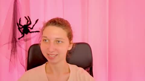 Elli online show from November 17, 11:11 am