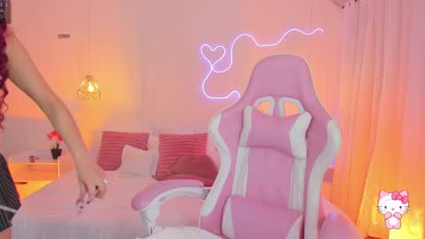 Zoe  online show from September 10, 3:17 am