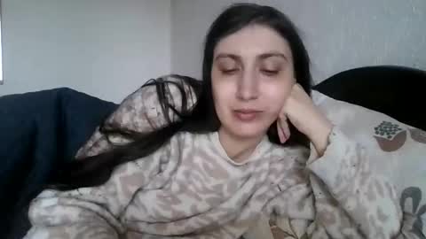 cutekattie online show from March 22, 8:42 am