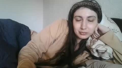 cutekattie online show from March 8, 4:49 am