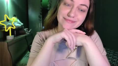 cutemivi online show from November 18, 10:49 am