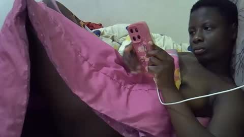 Snapshot of cutesera chatting on October 1, 9:31 pm cute Melisa online show from October 1, 9:31 pm
