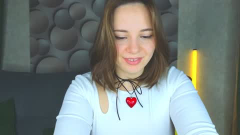 Snapshot of cutesmile_sharon chatting on January 23, 2:02 am cutesmile sharon online show from January 23, 2:02 am
