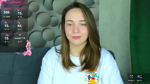 Snapshot of cutesmile_sharon chatting on October 10, 4:39 am cutesmile sharon online show from October 10, 4:39 am