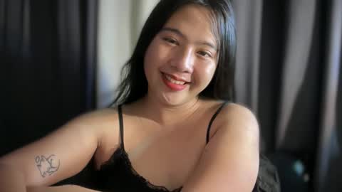 cute online show from April 16, 4:24 am