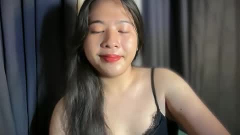 cute online show from May 29, 6:55 am