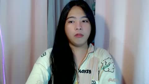 cute online show from February 3, 2:53 am