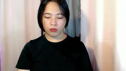 cute online show from February 24, 4:11 am