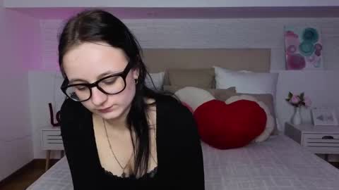 Mila online show from March 12, 1:36 pm