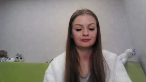 Chloe online show from February 28, 3:48 am