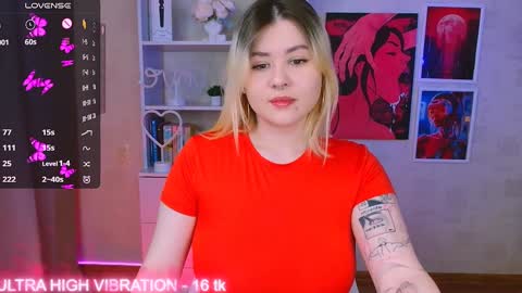 Snapshot of cutie_mili chatting on February 2, 2:13 pm mili online show from February 2, 2:13 pm