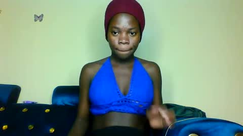 cutieplush online show from March 26, 1:02 pm